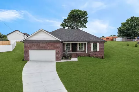 606 Shadow Dr, Shelbyville, TN 37160