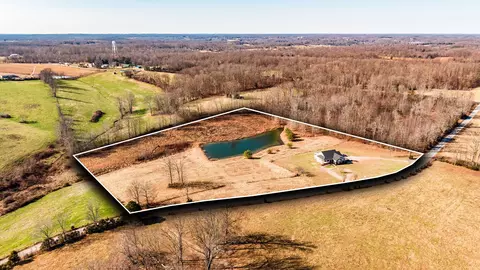 761 Olin Bean Rd, Red Boiling Springs, TN 37150