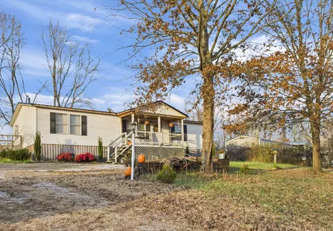 59 Spring Rd, Morrison, TN 37357