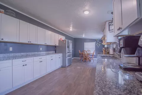 3750 Fall River Rd, Pulaski, TN 38478 photo 4