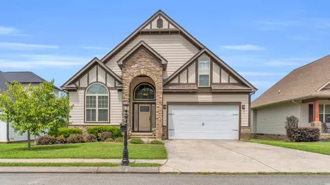 2817 Fernleaf Ln, Chattanooga, TN 37421