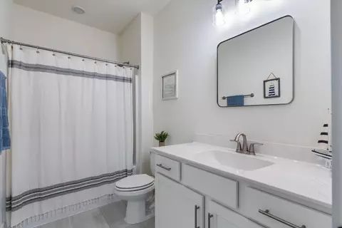 Bath - 4051 John Marsh Rd, Spring Hill, TN 37174 photo 7 of 7