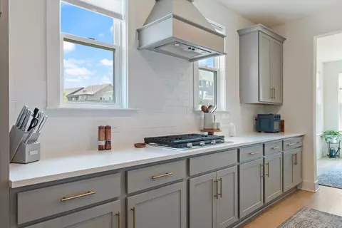 Kitchen - 4051 John Marsh Rd, Spring Hill, TN 37174 photo 3 of 5