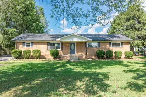 43 John Burch Rd W, Dunlap, TN 37327