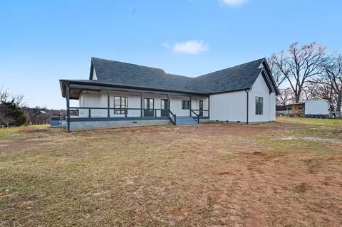 Exterior - 4352 Dot Rd, Springfield, TN 37172 photo 4 of 4
