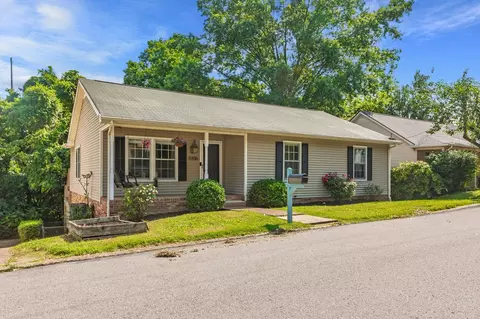 5436 Village Way, Nashville, TN 37211