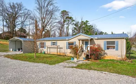 71 Quarry St, Sparta, TN 38583
