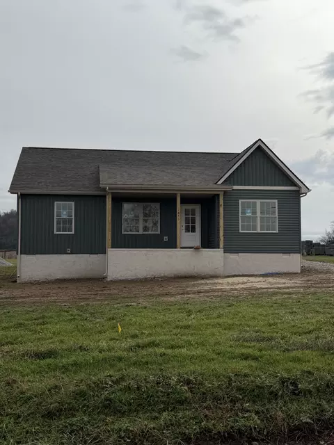 1873 Duck Pond Rd, Sparta, TN 38583