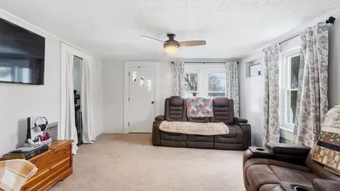 Other - 2237 Highway 47 E, Dickson, TN 37055 photo 10 of 17
