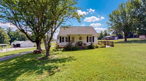 Other - 2237 Highway 47 E, Dickson, TN 37055 photo 2 of 17