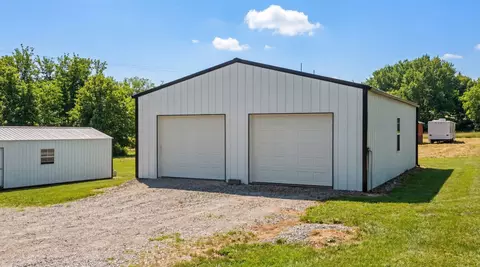 Other - 2237 Highway 47 E, Dickson, TN 37055 photo 3 of 17