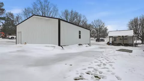 Other - 2237 Highway 47 E, Dickson, TN 37055 photo 8 of 17