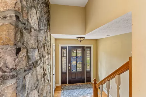 Entry Way - 555 White Pine Dr, Centerville, TN 37033 photo 1 of 4