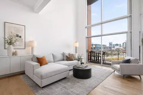2115 Yeaman Pl #402, Nashville, TN 37206