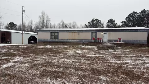 1595 Johnson Branch Rd, Pulaski, TN 38478