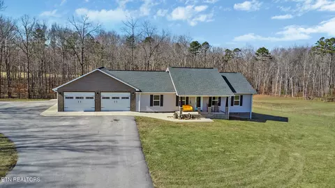 1926 Old Grimsley Rd, Grimsley, TN 38565 photo 3