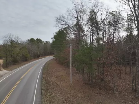 3105 Waynesboro Hwy, Hohenwald, TN 38462