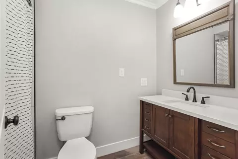 Bath - 1300 Ridge Rd, Dickson, TN 37055 photo 1 of 3