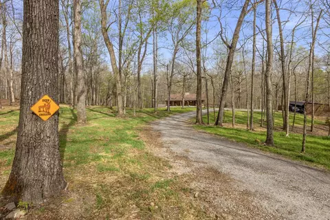 Exterior - 1300 Ridge Rd, Dickson, TN 37055 photo 17 of 29