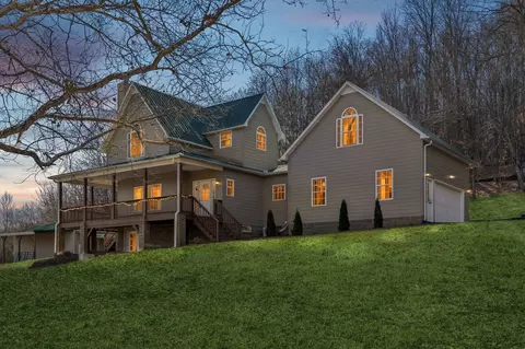 1909 Evergreen Rd, Thompsons Station, TN 37179