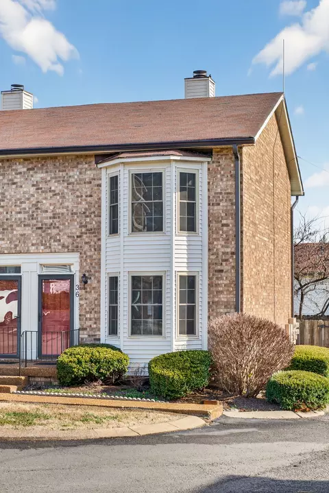 250 Sanders Ferry Rd #36, Hendersonville, TN 37075