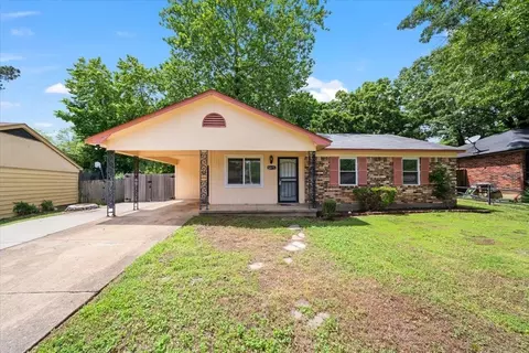 5075 Applewood Dr, Memphis, TN 38118