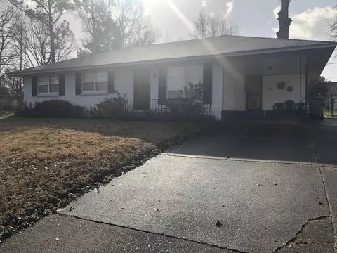 4566 Wildflower Cv, Memphis, TN 38109