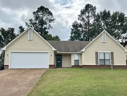 5981 Valleydale Dr, Memphis, TN 38141