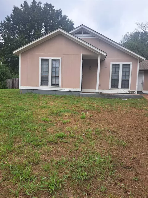 4498 Chuck Ave, Memphis, TN 38118