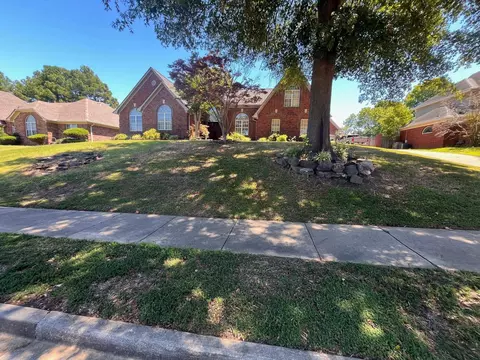 4928 Rivercrest Rd, Memphis, TN 38135