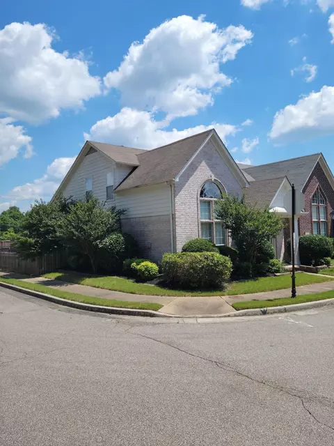 10428 Sunnybrook Cir, Collierville, TN 38017