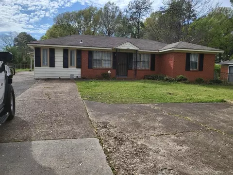 4985 Millbranch Rd, Memphis, TN 38116
