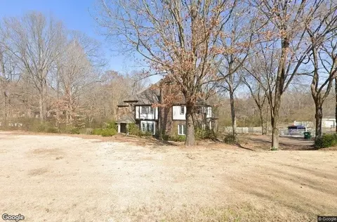 5130 Locust Bend Rd, Memphis, TN 38125