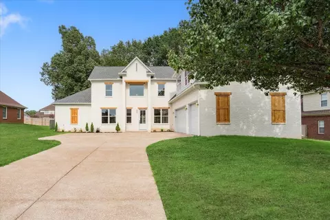 4520 Guinevere Ln, Memphis, TN 38135
