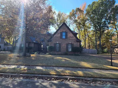 9757 Woodland Edge Ln, Cordova, TN 38018