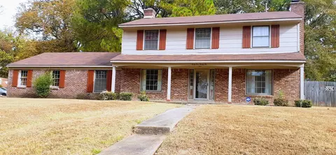 3592 Huckleberry St, Memphis, TN 38116