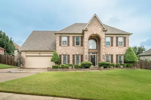 1861 Dartford Dr, Cordova, TN 38016
