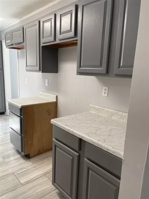 2345 Celeste Dr, Memphis, TN 38127 photo 9