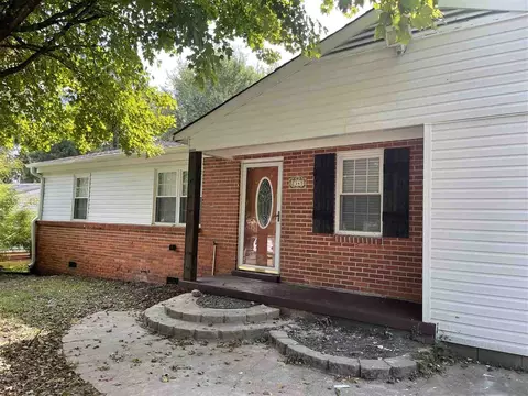 2345 Celeste Dr, Memphis, TN 38127 photo 2