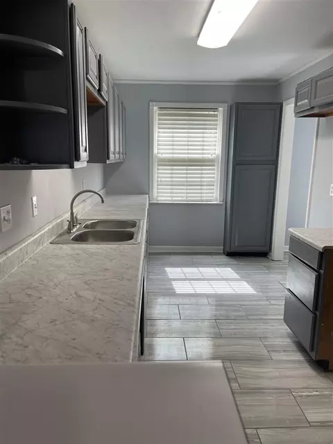 2345 Celeste Dr, Memphis, TN 38127 photo 10