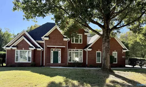 147 Bridgefield Rd, Madison, AL 35758