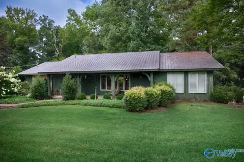 17185 Holland Hts, Athens, AL 35611