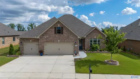 11015 Thorne Dr, Madison, AL 35757