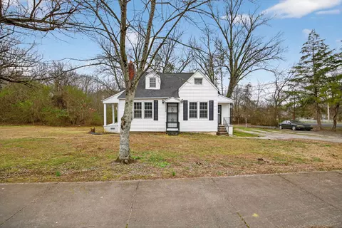 233 Buffalo Valley Rd, Baxter, TN 38544