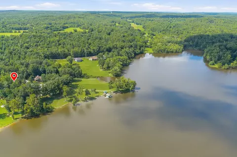 90 Arrowhead Cir, Parsons, TN 38363