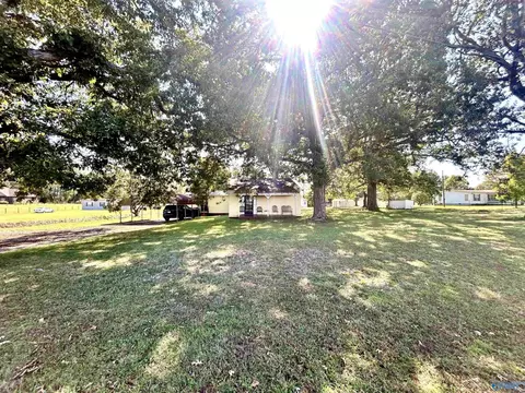 10764 County Road 71, Lexington, AL 35648