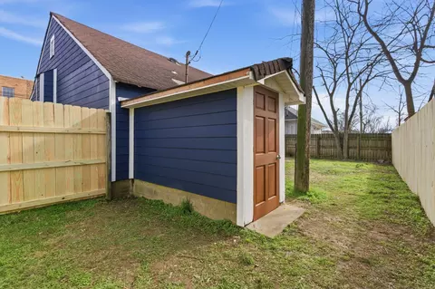 Exterior - 1106 Dodson St, Old Hickory, TN 37138 photo 7 of 8