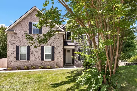 1401 Willow Field Ln, Knoxville, TN 37931