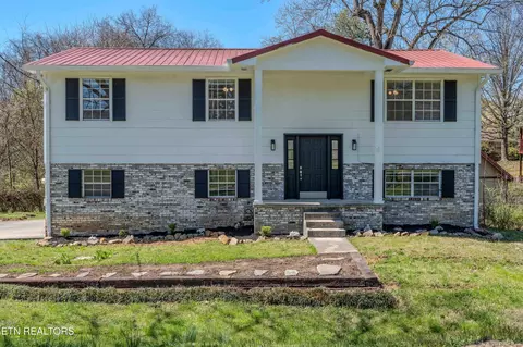 6607 Rockwell Rd, Knoxville, TN 37920