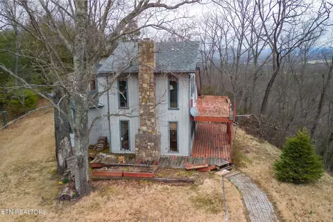 450 Stone Mountain Rd, Bulls Gap, TN 37711